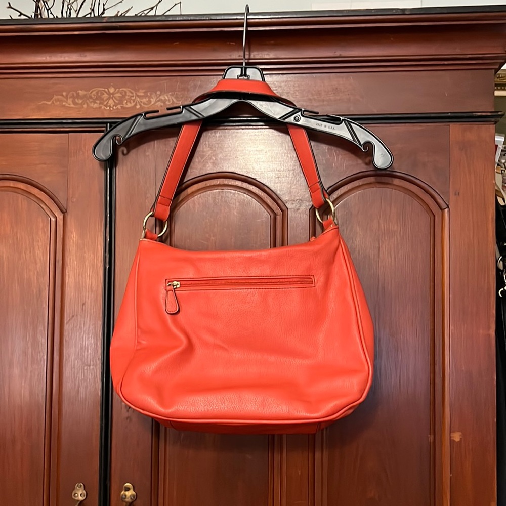Liz Claiborne Orange Shoulder Bag Zipper Top Closure - Picture 3 of 16